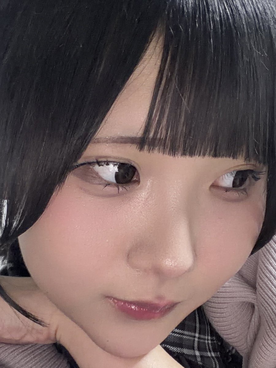 _acchi_kocchi's tweet photo. 無加工肌綺麗 https://t.co/uRl3qmDJPA