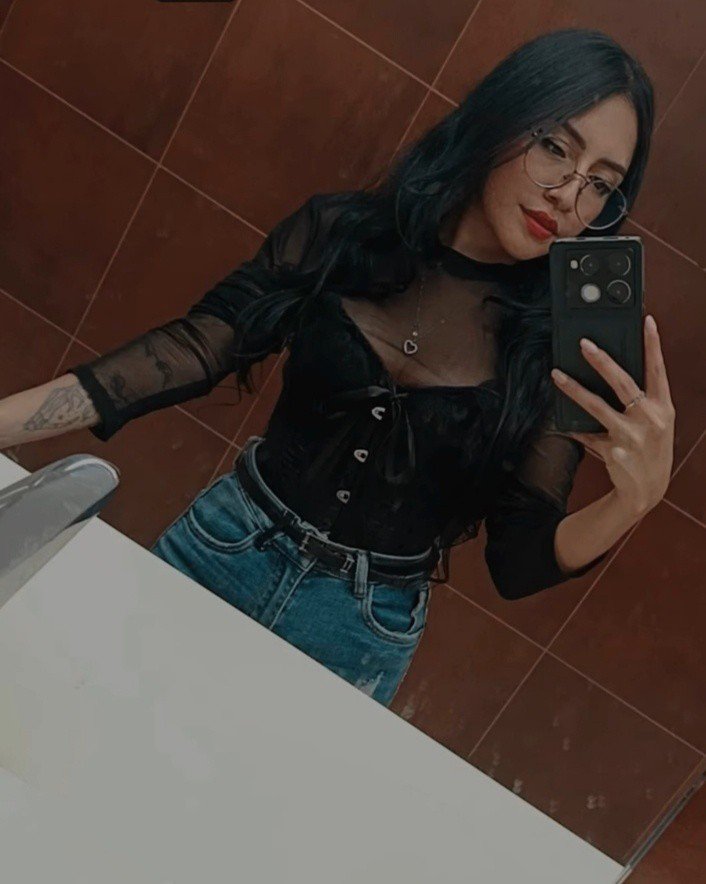 monyjxim's tweet photo. @renatodinelli 🥵🥵 https://t.co/Rhs1TbTDKb