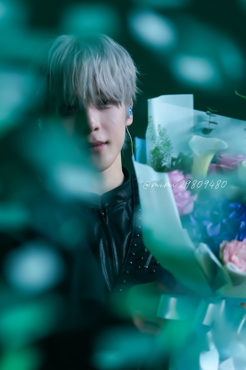 mimi29809480's tweet photo. 260620 SMA 서가대
#ATEEZ #에이티즈 #YUNHO #윤호 https://t.co/TdNRZdquDm