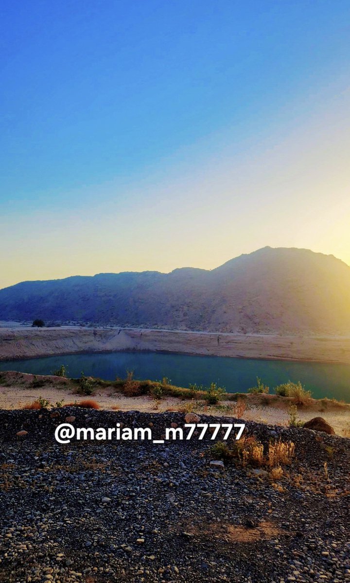 mariam_m77777's tweet photo. إذا صفا القلب .. أشرق الوجه دون تكلّف فالجمال الحقيقي يبدأ من الداخل..
صباحكم نقاء وجمال🌹 https://t.co/YtMjfWMdsi