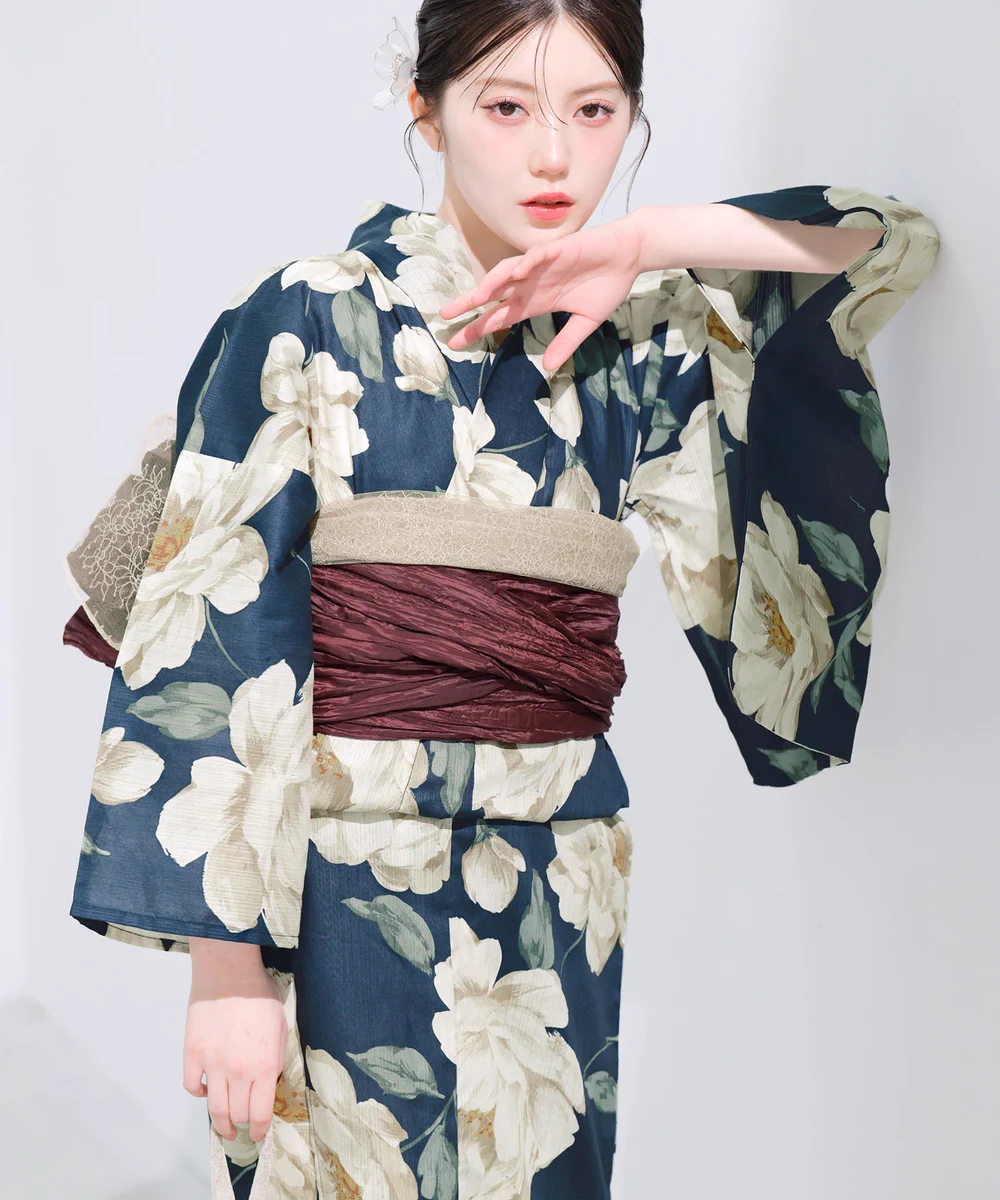 Dita 2026新作 白宵の妃 浴衣＆帯＆下駄＆腰ひも　紺色 大花 花柄 Dita【ディータ】| 浴衣 on X: 