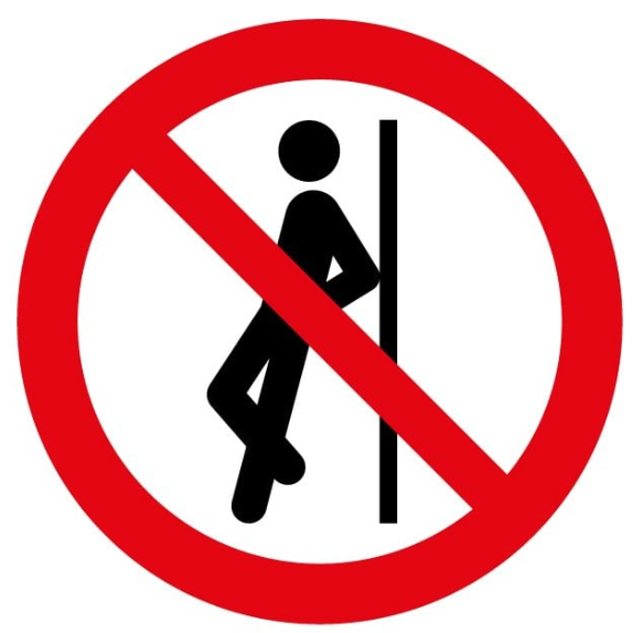 adob_'s tweet photo. males banget di MRT dilarang nonchalant https://t.co/RhB4GsYEh1