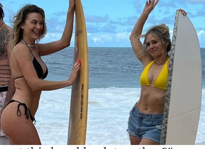 TheAshleysRR's tweet photo. Lala Kent answers fan questions about her former assistant Jessica Walter &amp; why she can't talk about 'The Valley' on her podcast: https://t.co/O2uO4SABCk https://t.co/l0LLAvRyeN