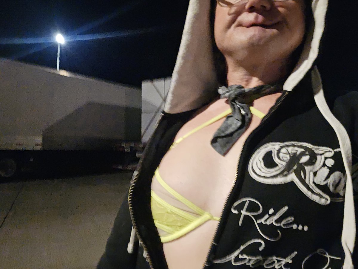 thesissystacey's tweet photo. Excellent...Ill have tittys out making a jerk off motion towards my mouth driving really slowly around the circles of semis...Its so fucking hot...
Offering myself to over the road truckers. I swallow the cum of a 9" guy from California the other day.
#cumslut #lotlizard #sissyslut #sissystacey