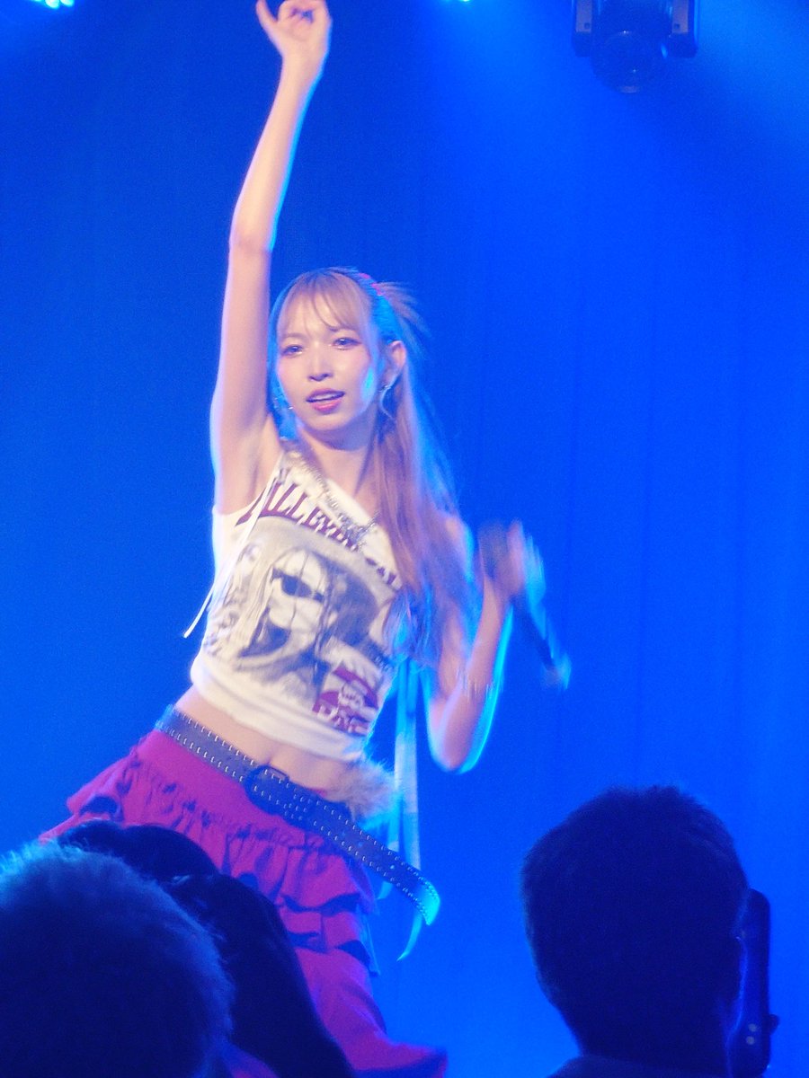 kiyo04457's tweet photo. 日曜日にLionTheateでのINSPIREを堪能した後、実家のお手伝いをしてそろそろ戻ろうとしたら、JALさんが遅延しちゃったので神座で腹ごしらえタイム🍜 https://t.co/0LJ2SrS3Gn