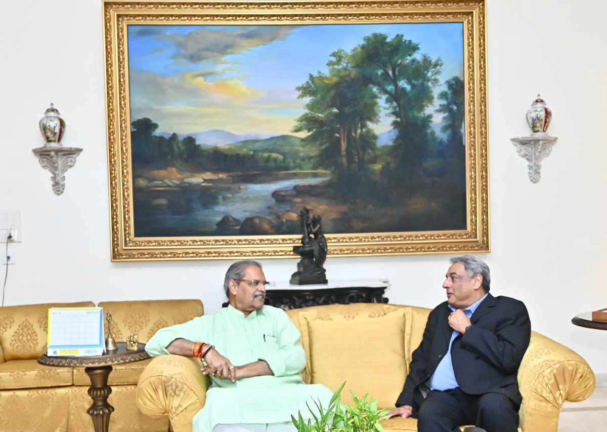 KVSinghDeo1's tweet photo. Had a formal meeting with Mr. T.V. Narendran, CEO &amp; MD of Tata Steel Ltd., at Patna House. 

#OdishaDevelopment #TataSteel #DyCMOdisha https://t.co/jINXXfPpK2