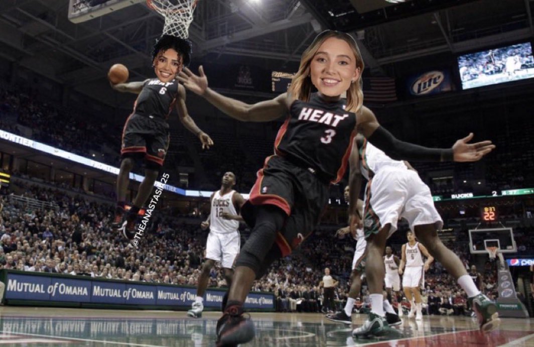 pbbuckets35's tweet photo. one day paige will post this https://t.co/Gj8tCtiSYH