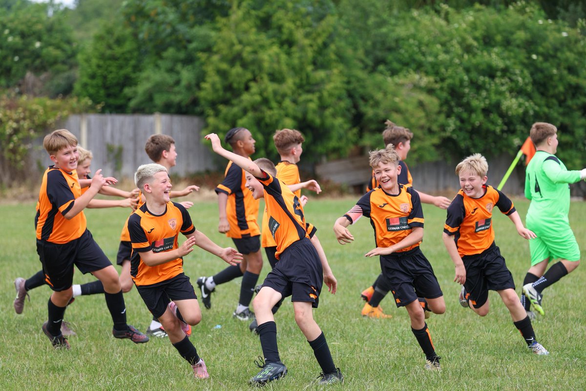kezpickle's tweet photo. Some pictures from the weekend of the boy
The one with the tongue really makes me smile. 
Keep being you kiddo and enjoy what you do

Next step U13s here we go https://t.co/FT05MLLlSd