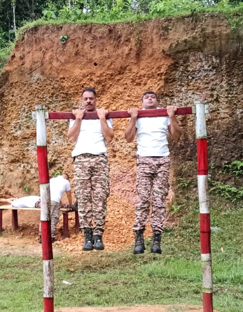 2Diphu's tweet photo. Morning starts strong! 💪 Jawans of 20 Bn CRPF at Jiribam, Manipur engage in daily exercise &amp; yoga to stay fit, focused &amp; mission-ready for the day ahead. #FitnessFirst #CRPF #FitForce #Manipur" https://t.co/2n4zO9dI6E