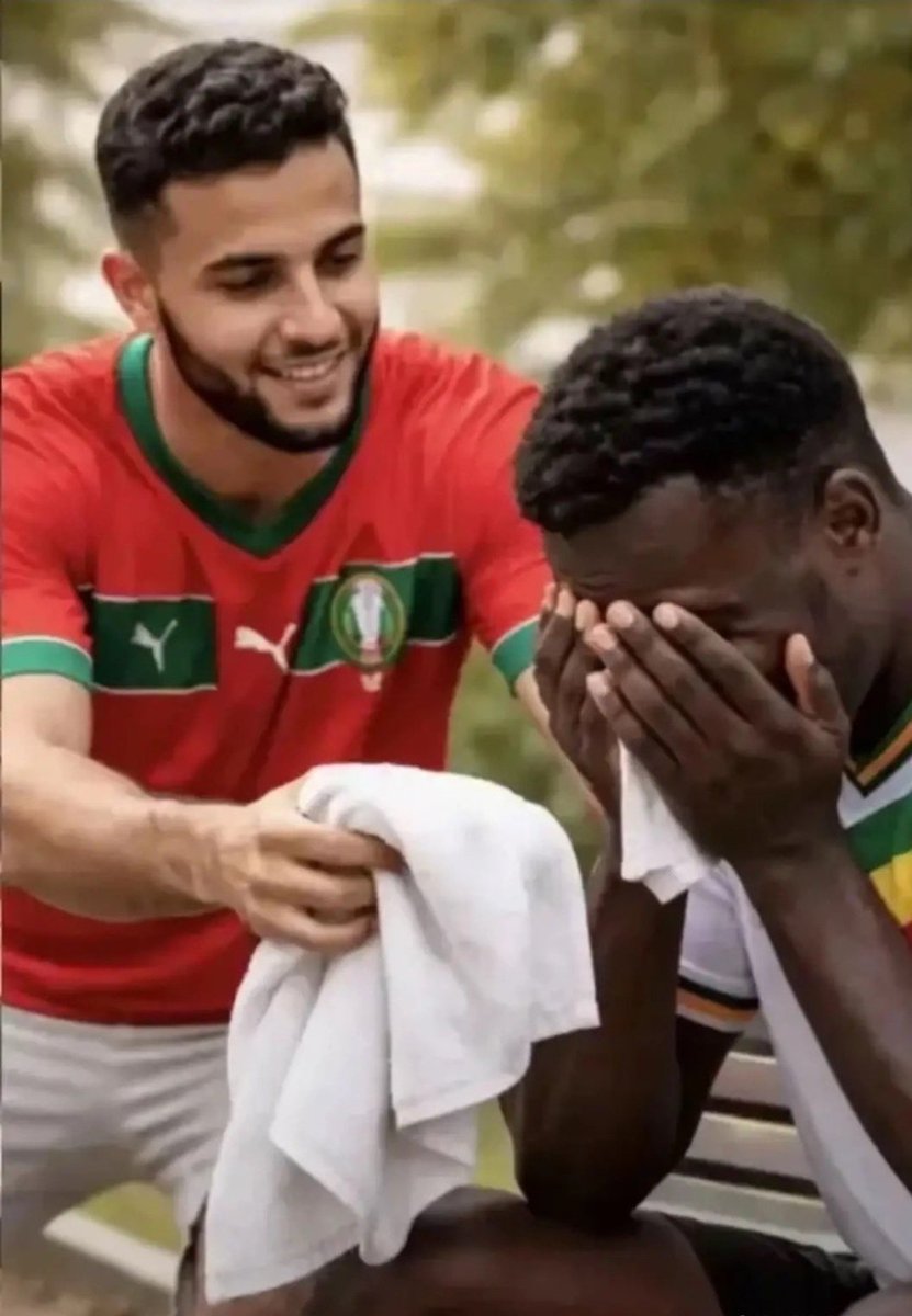 Brahim59000's tweet photo. @ActuFoot_ Justice de dieu 🐸 🤣 🤣🤣🤣 https://t.co/g2y9CWokEO