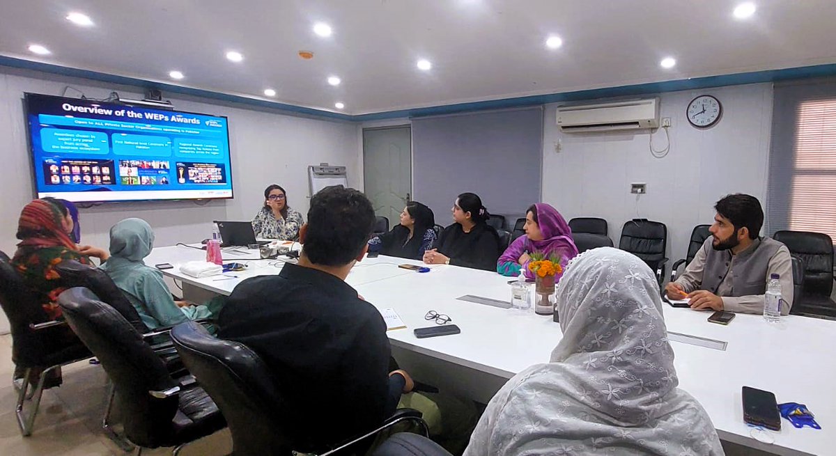 unwomen_pak's tweet photo. Driving gender equality through private sector action!
UN Women Pakistan convened a #PakistanWEPsAwards information session in Peshawar.
Applications for the 2026 Pakistan WEPs Awards are open until 30 June 2026. Apply now!
#WEPs #GenderEquality #ForAllWomenAndGirl https://t.co/UUZtM6XVob