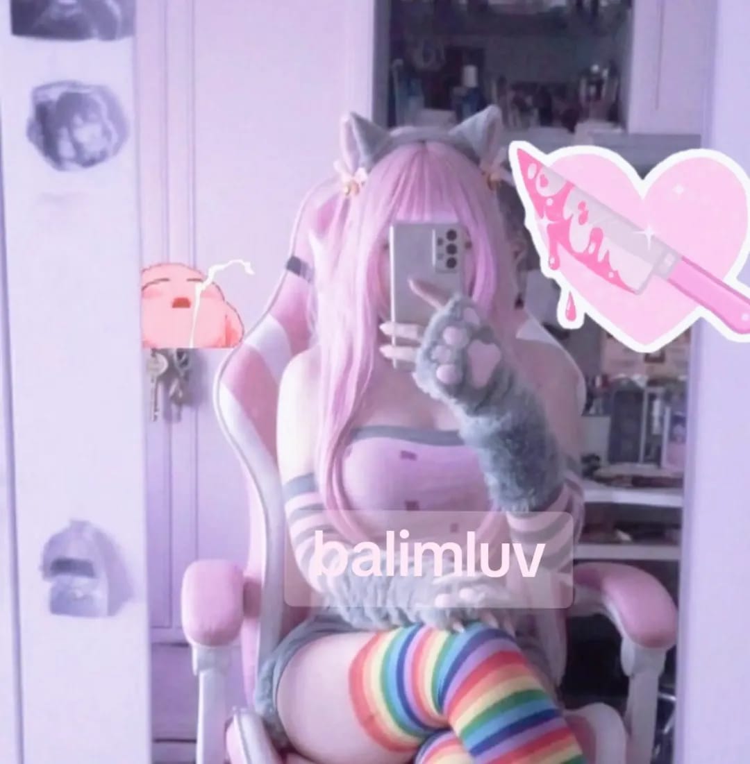 Balimluv's tweet photo. Nyan cat cosplay https://t.co/RlSAZpk60W
