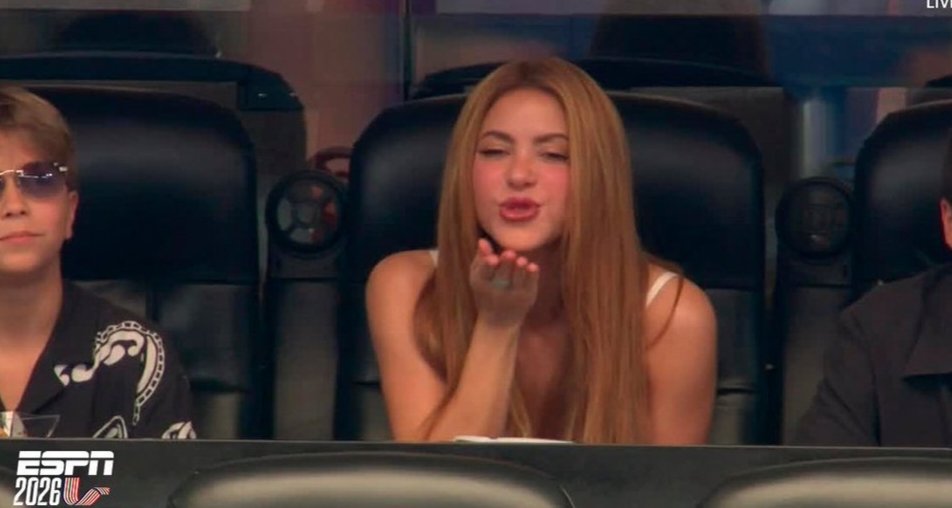 Yudhishtir93's tweet photo. Shakira in the crowd watching the only person who hates Pique more than her https://t.co/FdrezXkUFk