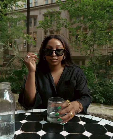 Aunty_Awful's tweet photo. Rorisang Thandekiso, virginity at 36 isn’t automatically a virtue. If it’s being presented as evidence of moral or personal superiority, it may reflect avoidance of intimacy and life experience rather than achievement. https://t.co/1l28Iex0ro