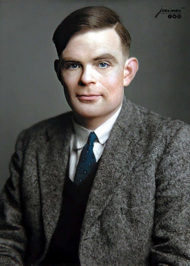 bagshaw2112's tweet photo. Who can name this guy , a Hero !! Today would have been his 114th Birthday. A very clever guy , if you haven’t seen his movie you should watch it !! #whoisit https://t.co/FHoxPkt1YT