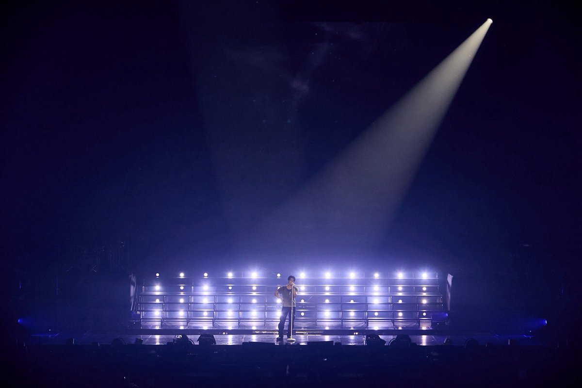 tqxvy's tweet photo. the fact that some of his updates are just photos from his solo stage hit me even harder. we’ll probably never know how long he waited for moments he can finally call his own like this 🥹

hopefully this wont be the last time we get to see you on a solo stage, pjw 🤍 https://t.co/c2uy5KWRsP