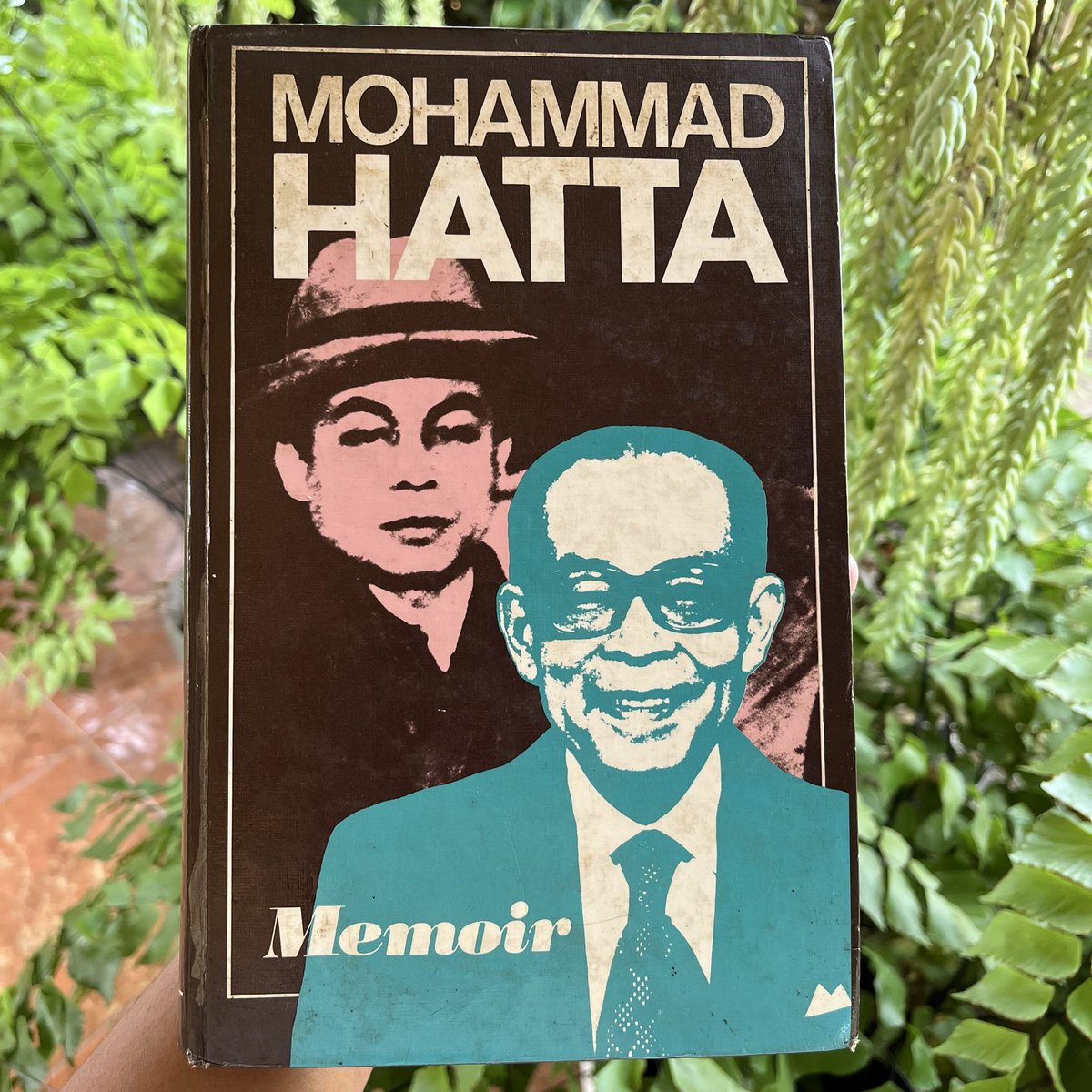 BukanUshikawa's tweet photo. Pap buku tua (1979) https://t.co/ekDVy01QkP
