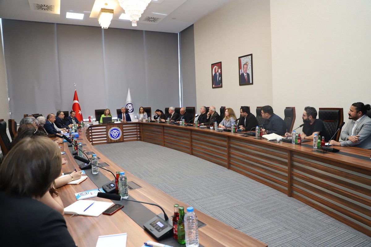 ebyu2006's tweet photo. EBYÜ’de YÖKAK Kurumsal Akreditasyon Ara Değerlendirme Saha Ziyareti Gerçekleştirildi
https://t.co/hmhFwWc2oE https://t.co/ZiLJ03dam2