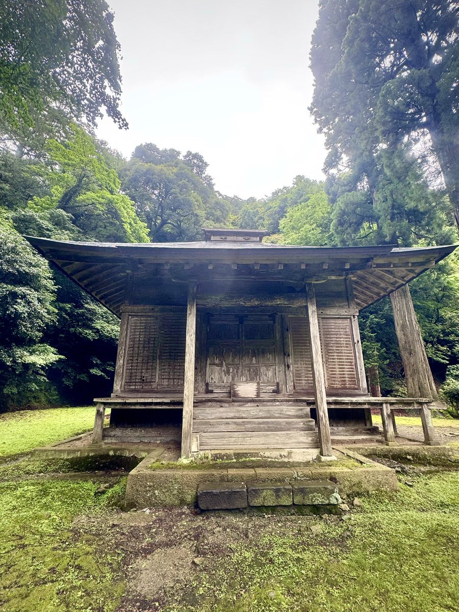 DIO21World's tweet photo. #鰐渕寺

根本堂  開山堂 https://t.co/BWKX2w0E1V