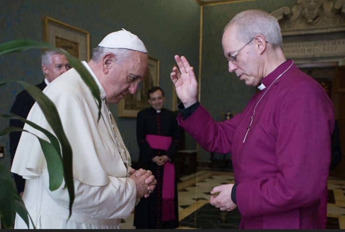 Axlex23832's tweet photo. Book idea:

SEDEVACANTE 
A Visual History of Apostasy https://t.co/VQ5YR33NqY