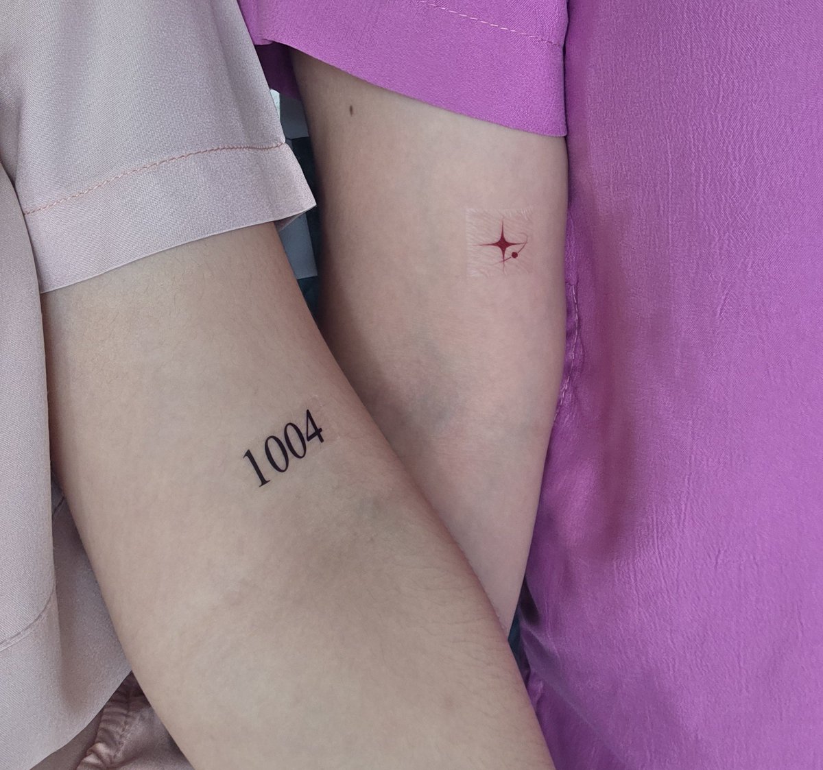 agijagilhoonie's tweet photo. ❥𓂃𓏧 1-day art class in manila freebie 🎨🖌

᭝ ᨳଓ ՟ temporary/sticker tattoo inspired by ilhoon's 1004 tattoo and loonee's logo ✨️🪽

🎨 time and loc: tba
🎨 limited qty, 1:1 
🎨 like &amp; rt

see you on july 18th 🤍

#ILHOON
#ILHOON_in_Manila 
#1DayArtClassWithILHOON https://t.co/TH7cxP7hyn