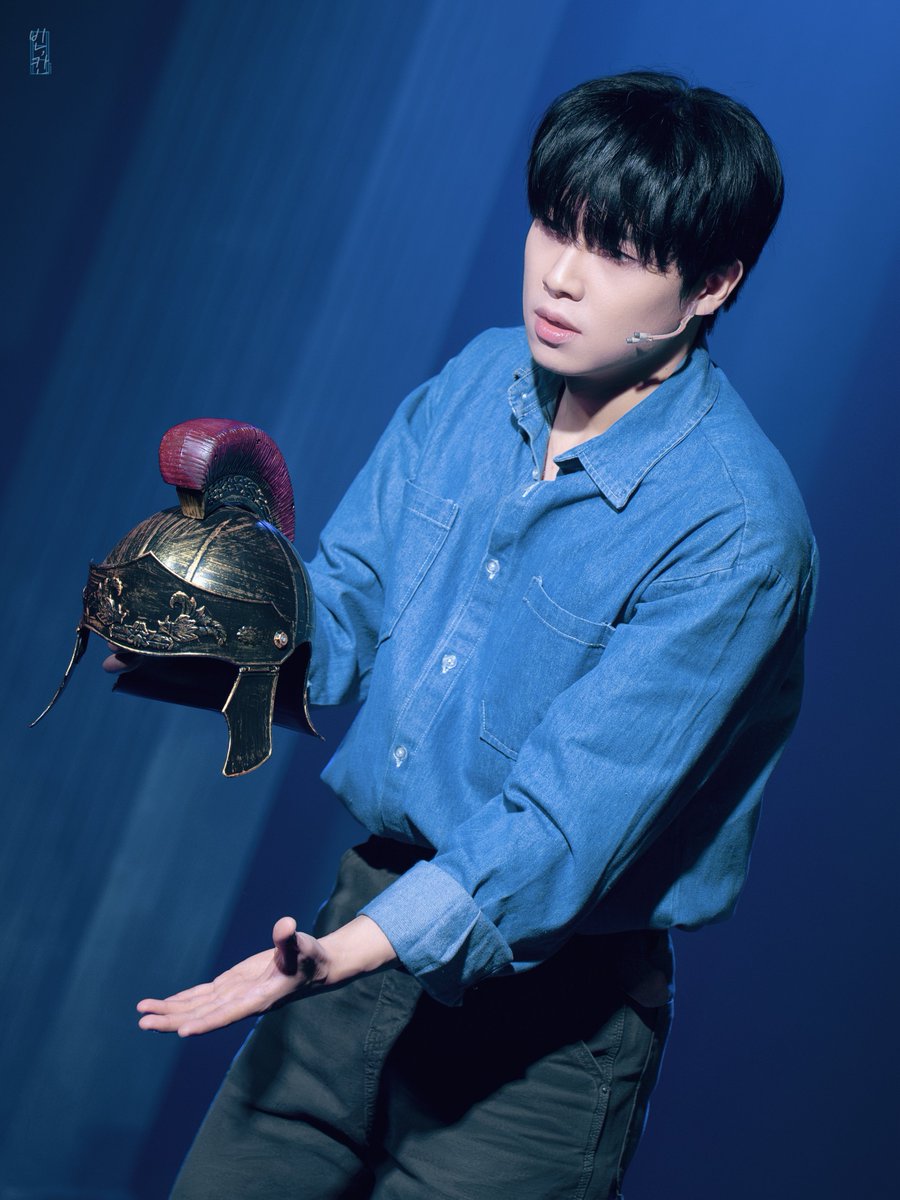 _BlankPic's tweet photo. 26.06.20 밤 아웃캐스트;뜯어낸 신탁 

#이승준 알렉산드로스 https://t.co/NmZ01ic65R