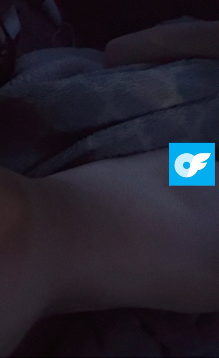 Fluffy__Bootz's tweet photo. Tiddies are constantly growing~! https://t.co/kmXqiKo1ac