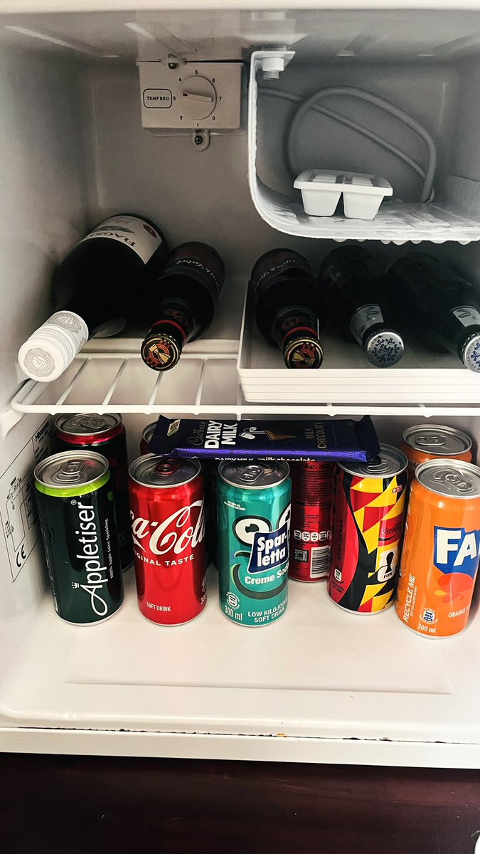 Shyne_s's tweet photo. Imagine having a stocked up fridge but you don’t drink🤦🏾‍♂️ https://t.co/MvxHbn7pHu