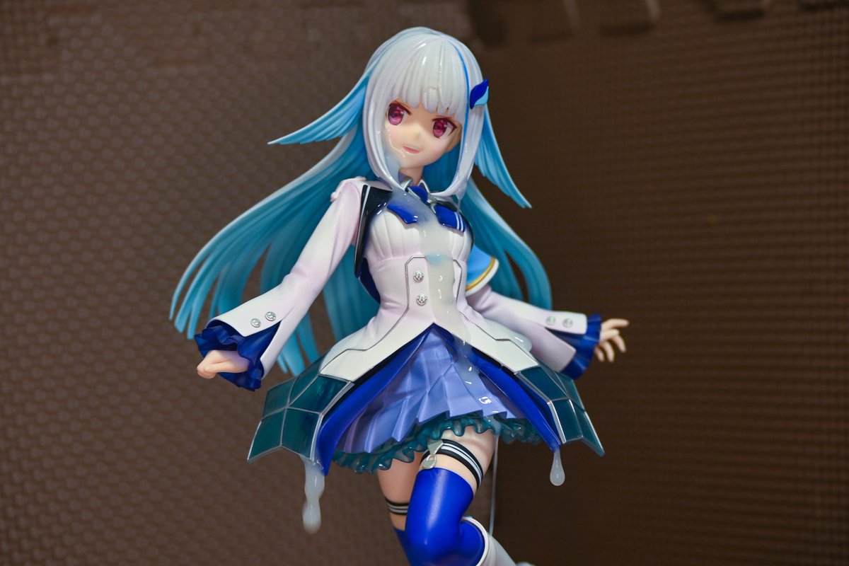 Lrainbow_sof's tweet photo. つらら落ちる瞬間の躍動感でわろた https://t.co/364xLJiI4G