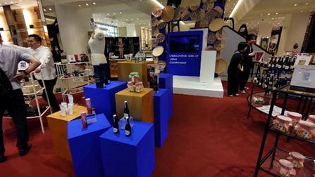 ecoyan88's tweet photo. にっぽんの宝物POPUPイベントをバーニーズニューヨーク銀座本店1F「UNION SQUARE」にて開催しております。
エコノレッグからは、疲れしらずのくつした、テニス＆ゴルフソックス、スーパーデキる男の靴下を出品しています。
https://t.co/i7mlMTaZuA
＊6/16（火）～7/6（月）
＊https://t.co/2vGGMoXHcH https://t.co/Yck2Cz4Kgf