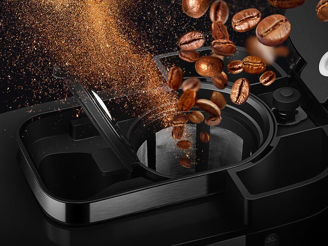 foxunite's tweet photo. Just unboxed my long-awaited coffee maker from overseas! No more waiting for weekend coffee runs—today’s brew is chef’s kiss https://t.co/lV6oA5Ttv5