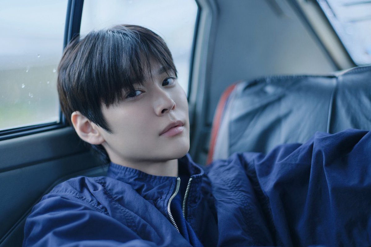 myloveallyours's tweet photo. 멜론 뮤직웨이브 #은석 https://t.co/QLaG1qdro4
