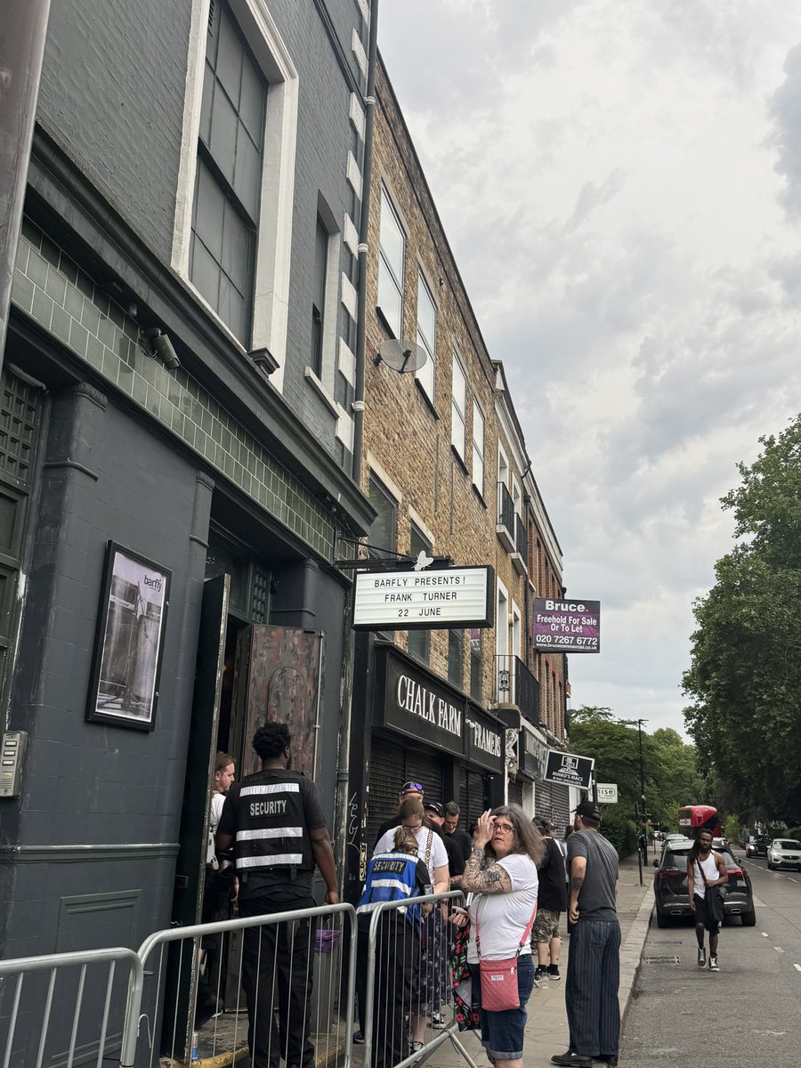 camdenist's tweet photo. The legendary Barfly reopens in Camden 🎸

#barfly #camden #livemusicvenues https://t.co/SbhrvA6Vb3