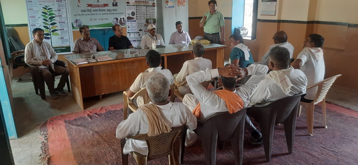 CiahIcar's tweet photo. Organized "Khet Bachao Abhiyan" at Tejrasar Village, Bikaner on 22.06.2026
This programme organized by a team of scientists, including Dr. Jagadish Rane, (Director of the Institute), Dr. S.R. Meena and Dr. Dhurendera Singh
#ICAR #CIAH @icarindia #KhetBachaoAbhiyan @AgriGoI https://t.co/dwu4TnnuRp