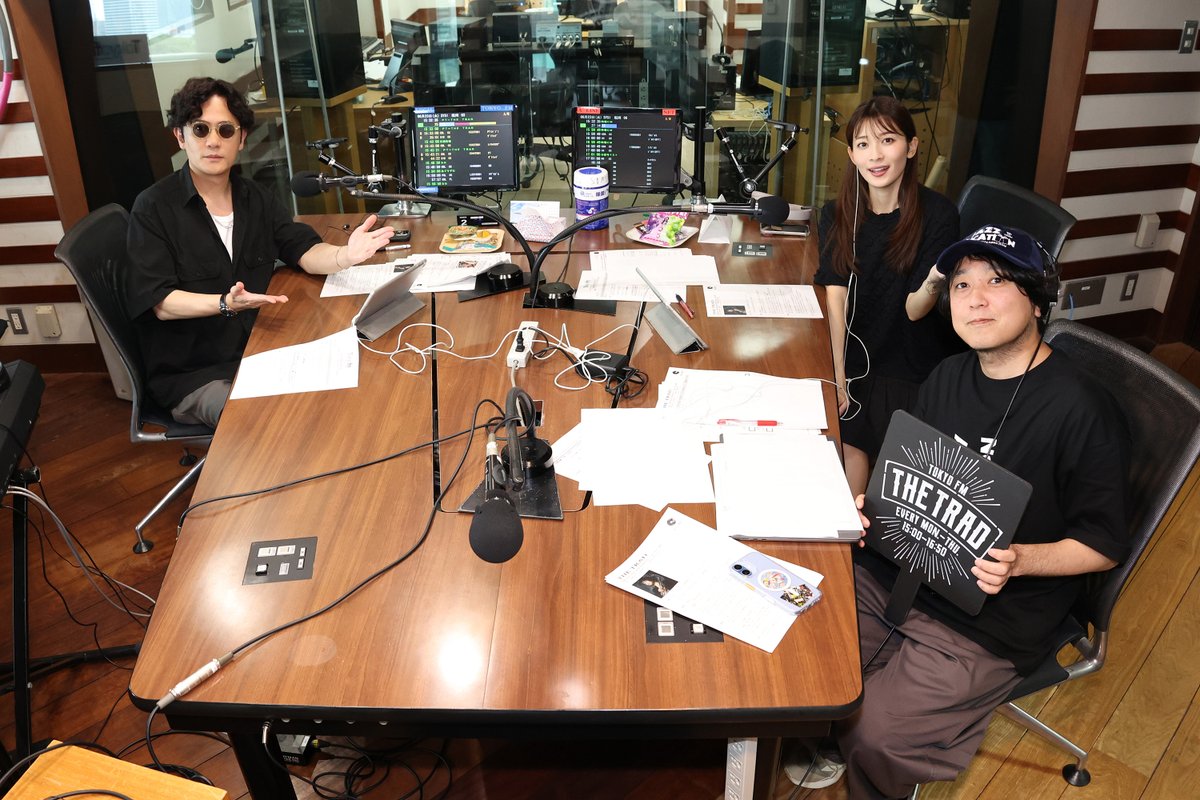 THETRAD_TFM's tweet photo. 🎵TODAY’S MUSIC RECOMMEND

若手ジャパニーズ・ジャズ・ミュージシャン特集
解説：柳樂光隆さん
(@Elis_ragiNa)

OnAir List 🎶
M1：Lady / 梅井美咲
M2：NELO / 寺久保伶矢
M3：われわれのしま / 市川空
M4：帰り路 / 渡邉瑠菜

📻https://t.co/ovYGlZu36K

#THETRAD #稲垣吾郎 #山本里菜 #TOKYOFM https://t.co/5lqNmEqrZ7