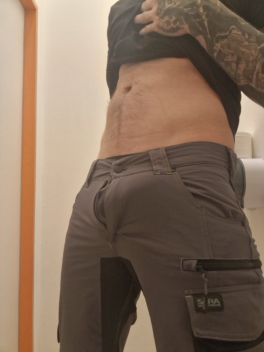 chokeuwithmine's tweet photo. Vytáhneš si ho? https://t.co/Drs0fNnEXt