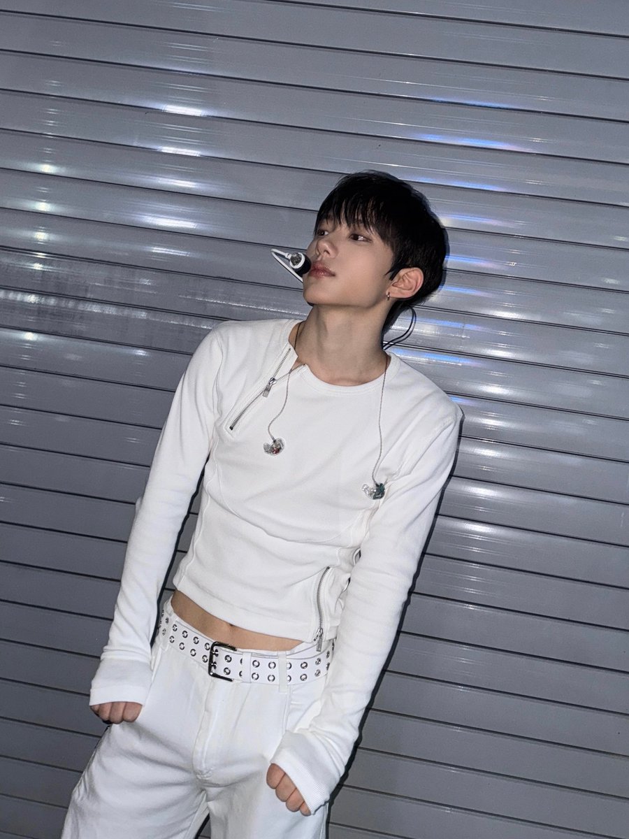 obaesz's tweet photo. 이분 진짜 여자 무서운줄 모르네 https://t.co/350NVoiQli