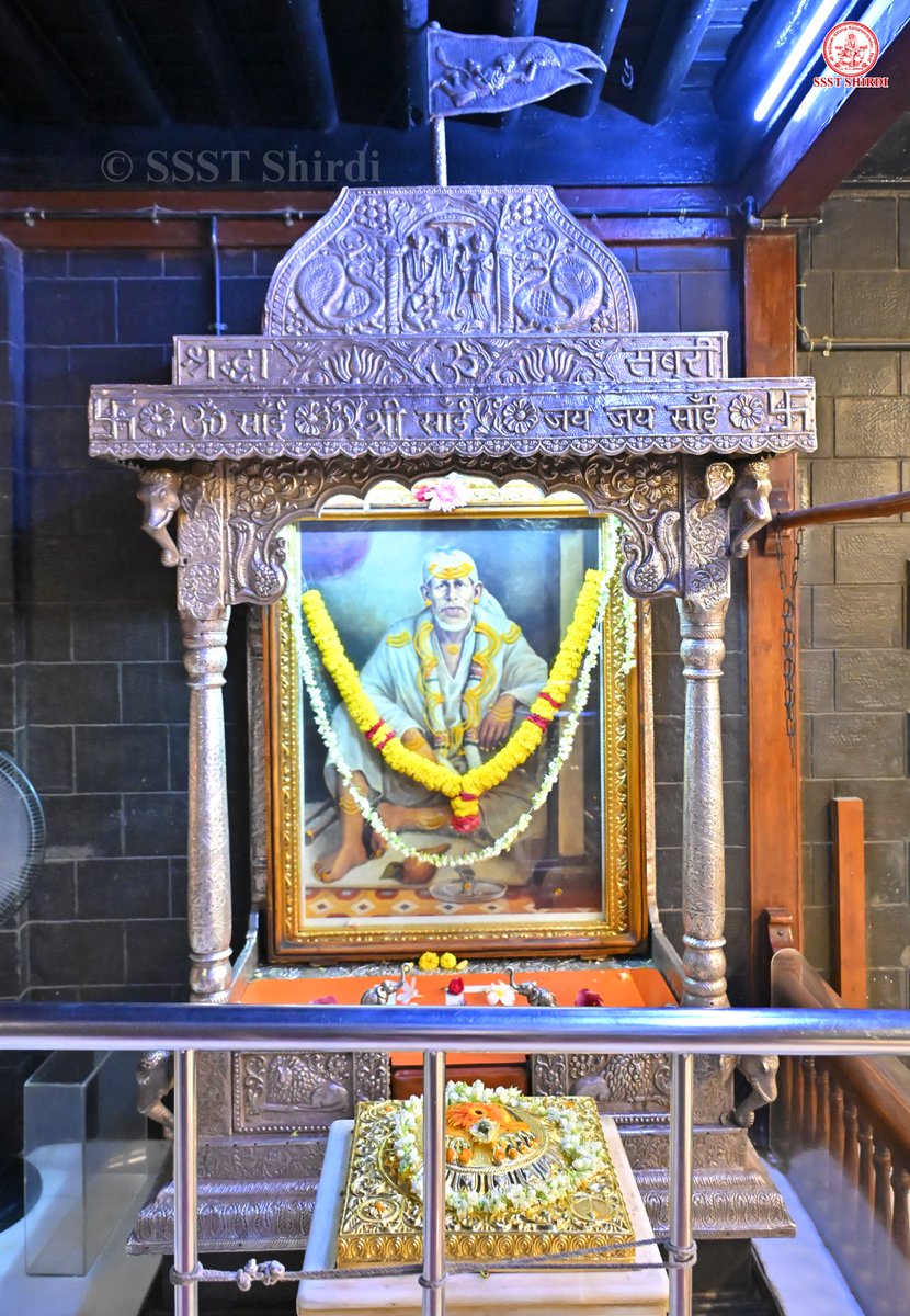 SSSTShirdi's tweet photo. *!! ॐ साई राम !!*
*श्री साईबाबा संस्थान विश्वस्त व्यवस्था,शिर्डी*
*!! ॐ Sai Ram !!*
*Shri Saibaba Sansthan Trust, Shirdi*
≈≈≈≈≈≈≈≈≈≈≈≈≈≈≈≈≈ 
*आरती :- माध्यान्ह आरती*
*मंगळवार २३ जून २०२६*  
*Aarti :-Madhyan Aarti*
*Tuesday 23 Jun 2026* https://t.co/bh8nto8cyZ