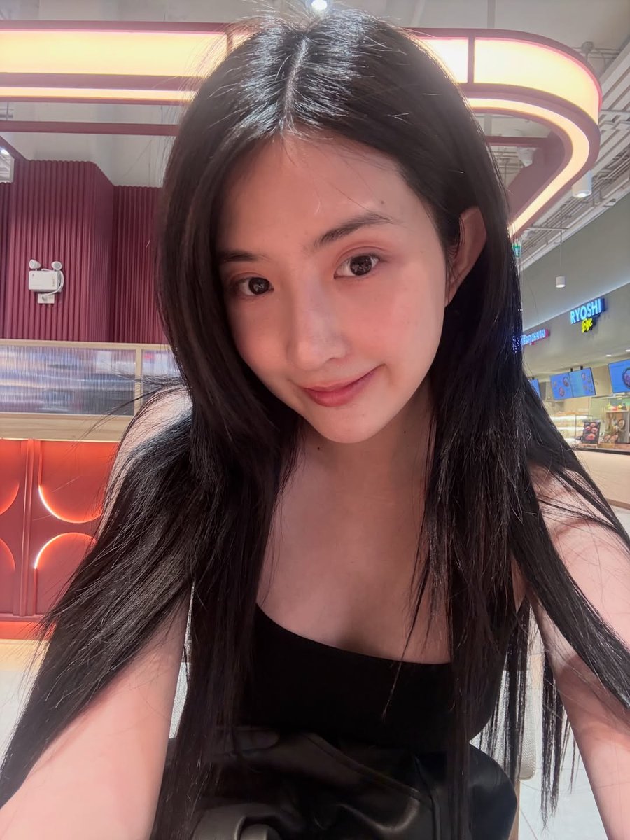 รวมเด็ด สาวสวย น่ารัก tweet media