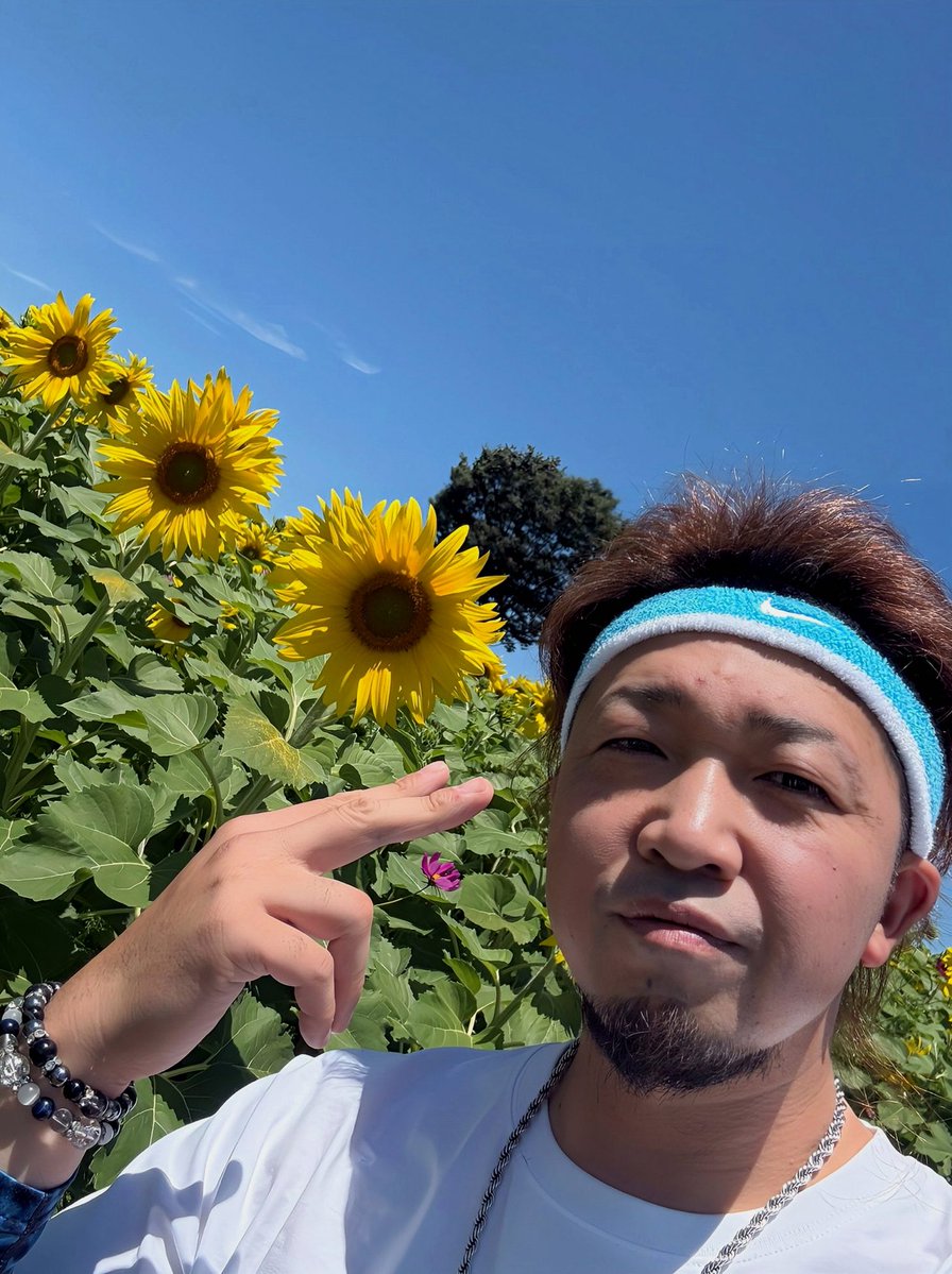 laurabmackenzie's tweet photo. どーしよ…………
コスプレしたい欲が…………
ウィッグ買ってやってみて絶望的だったらやめよう………そうしよう https://t.co/NIv4FdinkZ