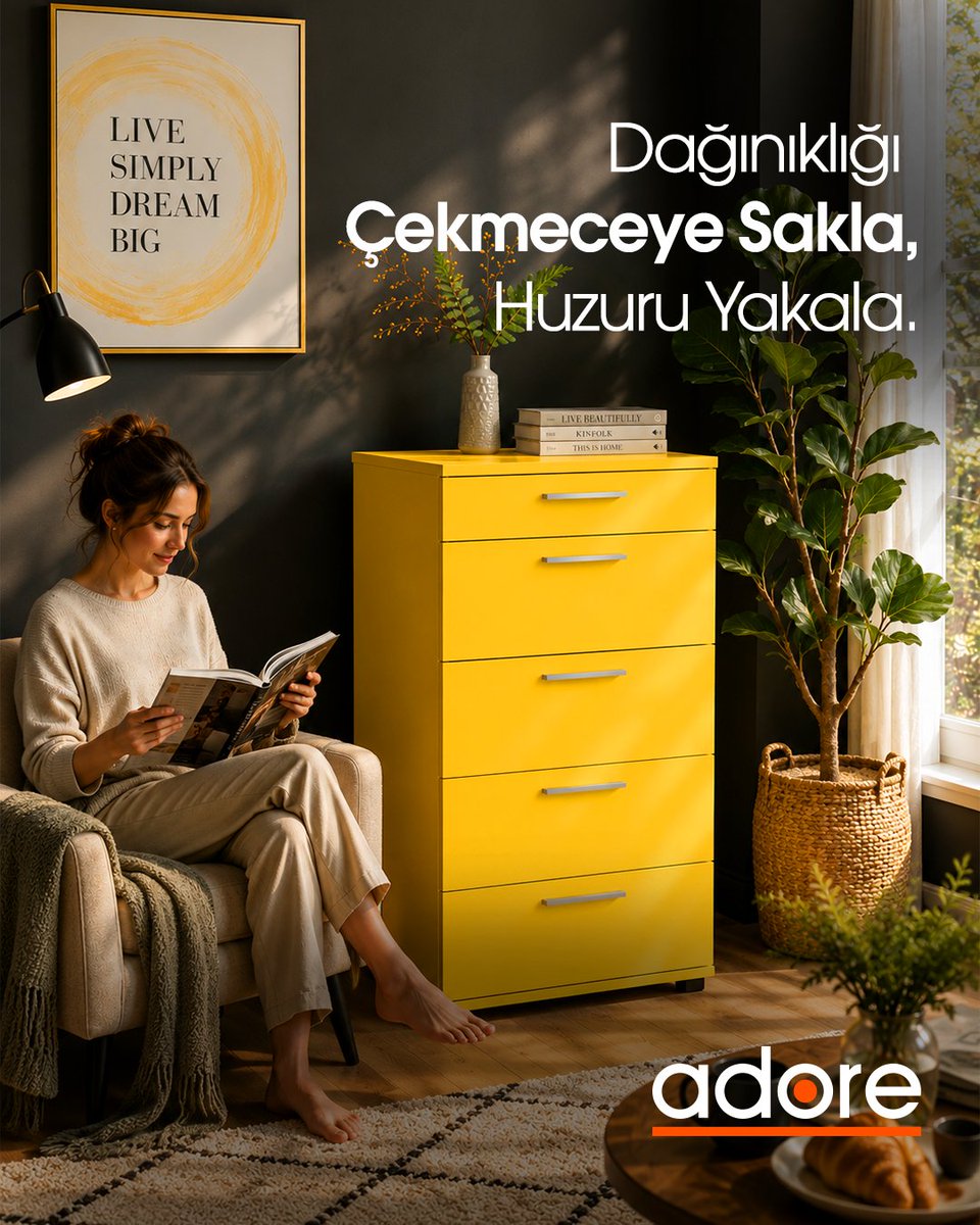 adoremobilya's tweet photo. Günün yorgunluğunu geride bırakmak, yaşam alanınızda huzuru hissetmek için küçük bir dokunuş yeterli. 

Adore’nin enerjik sarı şifonyeri, beş geniş çekmecesiyle yaşam alanına ferahlık ve düzen katıyor.

🛒 https://t.co/MMlpglDNGk https://t.co/M3QuNLcVrp