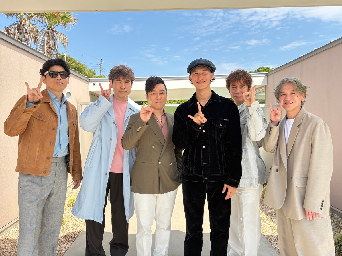 the_gospellers's tweet photo. 【✨NEWS✨】

新曲「UNItVERSE」
コレオグラファー：#岩本照 さん
パフォーマンスディレクター：#PURI さん

お二人の力をお借りして“踊るゴスペラーズ”をお届けします🕺

6/24(水)20:00〜 MVプレミア公開🎥
🔗https://t.co/GF2sro1tIn

#SnowMan
#ゴスペラーズ #UNItVERSE
#UNIVER5OUL https://t.co/SGFDlCsrQF
