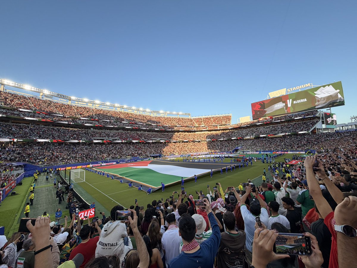 vitajanda's tweet photo. Dnešní @DestinaceFotbal?

𝐌𝐮𝐧𝐝𝐢𝐚𝐥 𝟐𝟎𝟐𝟔 ✅🏆

🇩🇿🆚🇯🇴 https://t.co/FxpFiF0xcb