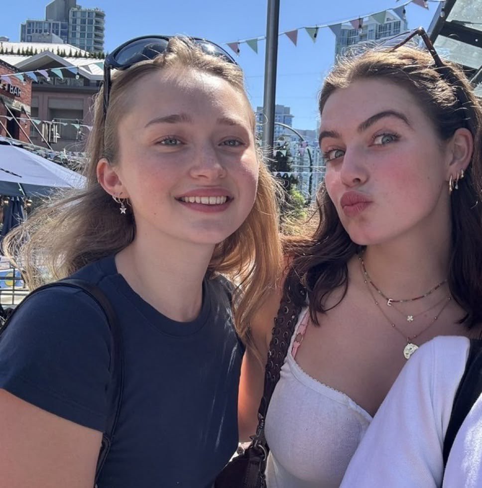 folklorefy's tweet photo. good morning to all my hannahgrace girlies <3 https://t.co/5L9tZq1HCY