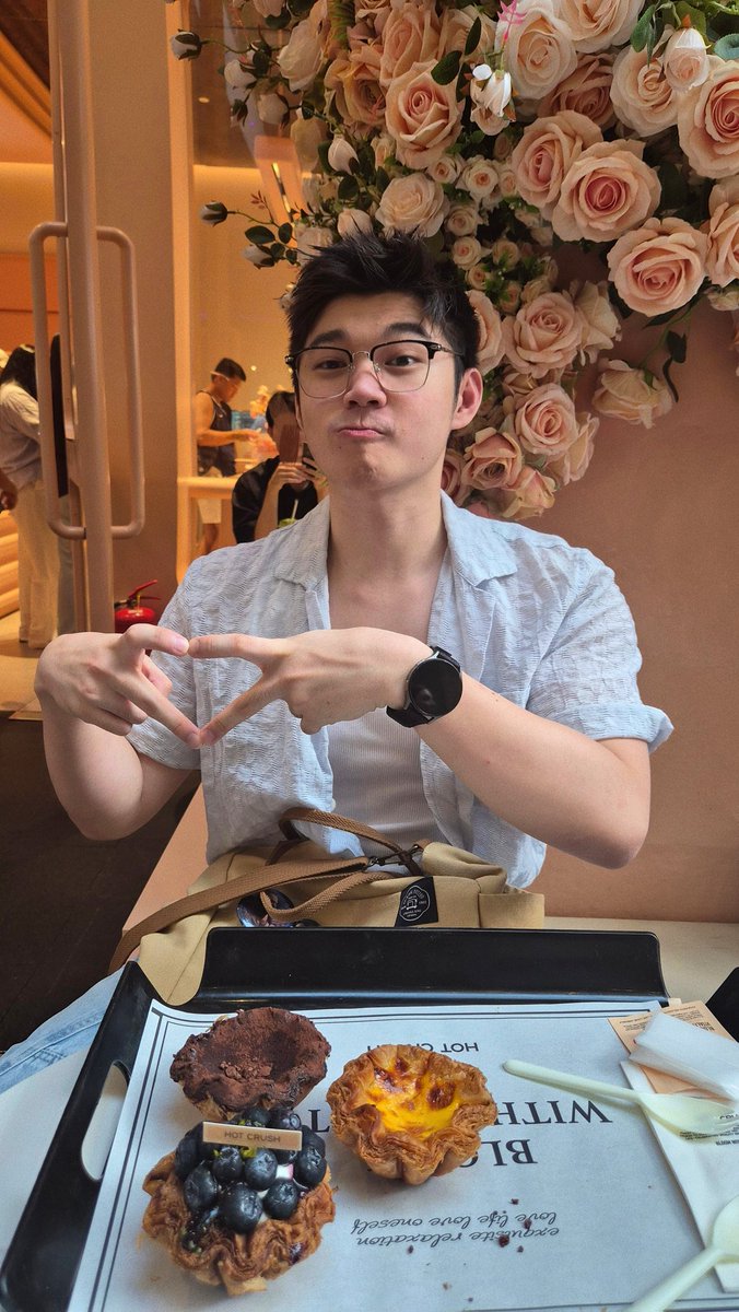 joonbie19's tweet photo. weee https://t.co/9zXw1Q2gaV