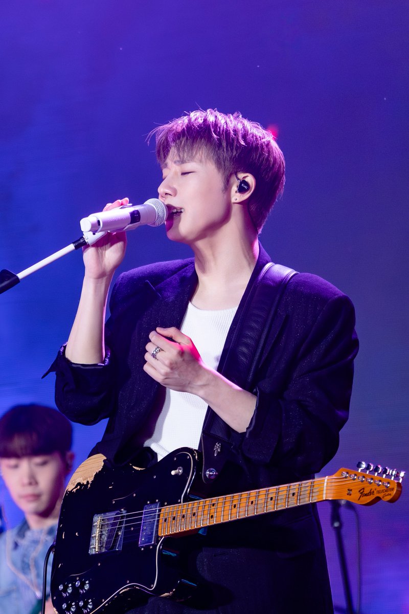 awesomefesta's tweet photo. 𝗔𝗪𝗘𝗦𝗢𝗠𝗘 𝗠𝗨𝗦𝗜𝗖 𝗙𝗘𝗦𝗧𝗜𝗩𝗔𝗟 𝟮𝟬𝟮𝟲
𝗐𝗂𝗍𝗁 𝖪𝖨𝖬 𝖲𝖴𝖭𝖦 𝖪𝖸𝖴

𝗦𝗘𝗧𝗟𝗜𝗦𝗧
01 Till Sunrise
02 60초
03 머물러줘
04 Sometimes
05 그림
06 It Will Be
07 Small Talk
08 Shine
09 Savior
10 Dreaming
11 Over It
12 모범답안 (Answer)
13 Climax

———————————————

AWESOME MUSIC FESTIVAL 2026
2026.04.25(SAT)- 26(SUN)
난지한강공원

#AMF2026 #어썸뮤직페스티벌 #김성규 #KIMSUNGKYU