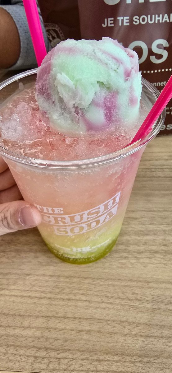 agemono8920's tweet photo. 🍃🍉の色すぎて😳💚💜 https://t.co/RGO9FwXJre