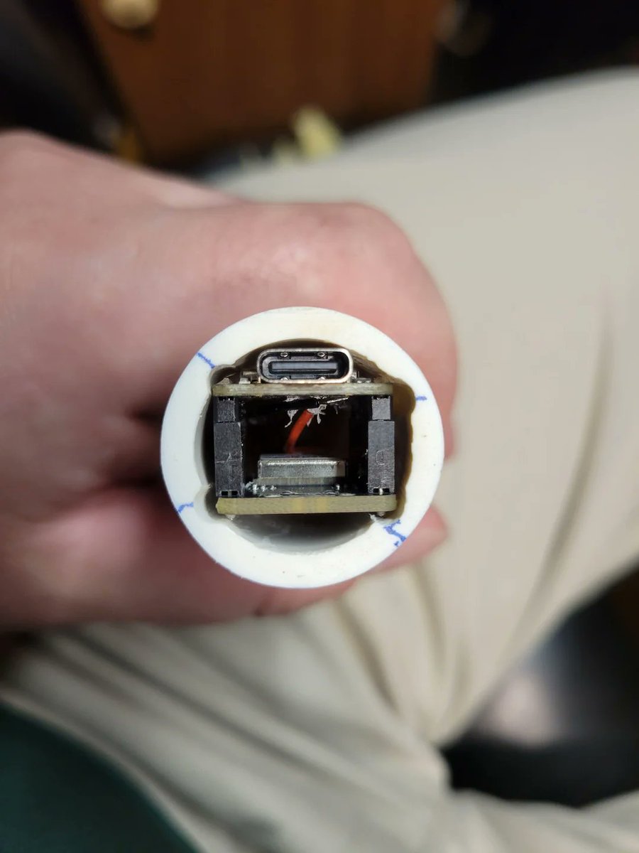 seeedstudio's tweet photo. ⛵🌊3/4" PVC pipe. Seeed Studio radio kit. Vape batteries. Bike light mount.🚲

u/AdditionalGanache593 from reddit placed a Meshtastic node on their boat and discovered the obvious that nobody thinks about: getting your radio higher beats everything. Range jumped compared to pocket carry. 📡

Height is free. Use it.

Come and share your Meshtastic Build! https://t.co/Jn5QdqBUjl

#SeeedStudio #theAIHardwarePartner #theIndieCommunicationSystem #XIAONRF52840 #meshtastic