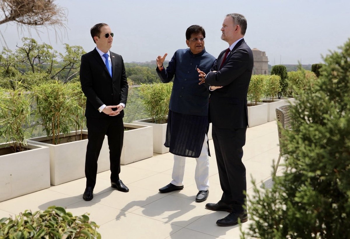 AdityaRajKaul's tweet photo. US Ambassador to India @USAmbIndia:

“Great to be with Minister @PiyushGoyal and @USTradeRep Ambassador Greer today in New Delhi. Ongoing discussions on finalizing the trade deal between the US and India.” @SergioGor https://t.co/YXHrYQgJSS