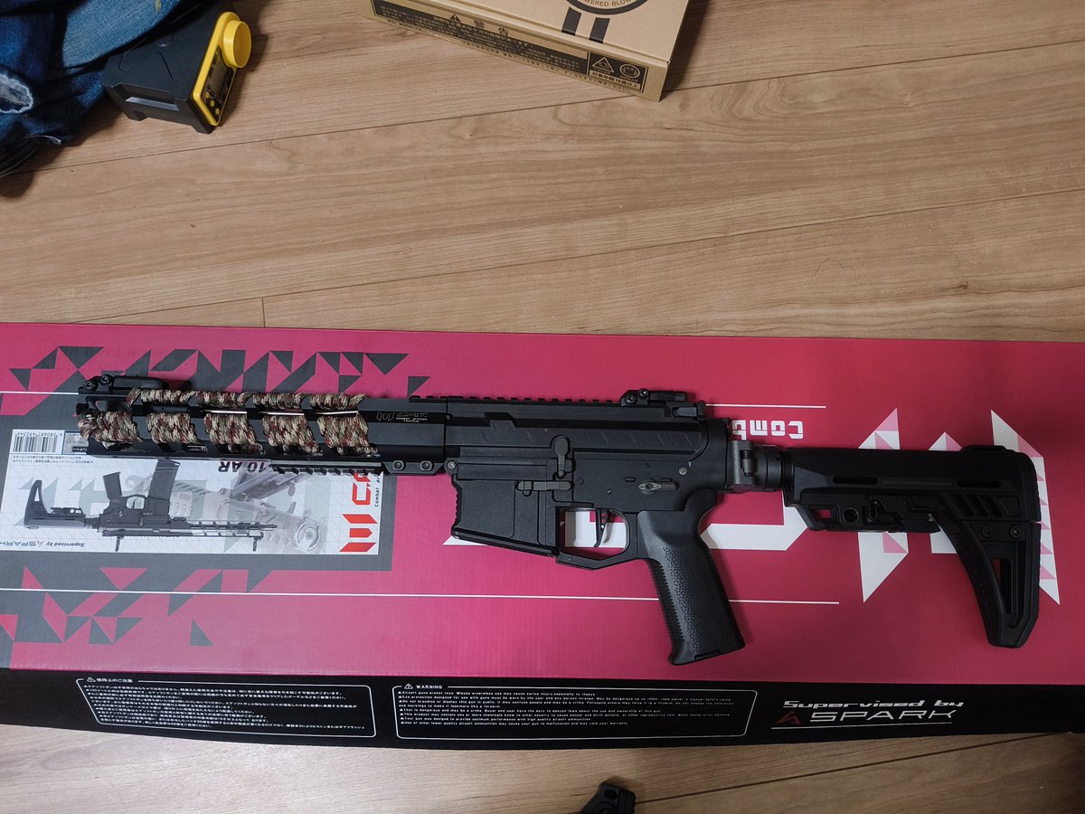 batyou19840421s's tweet photo. #ミリタリー物販 
CATヴァーサテイル10(ハイダー欠品) 
KSC M93RCO2(ボンベ10本付き)
送料込50000  
とても欲しい物があるのでそれの費用にしようと思います！
続きはリプへ https://t.co/Rs9oqLetz6